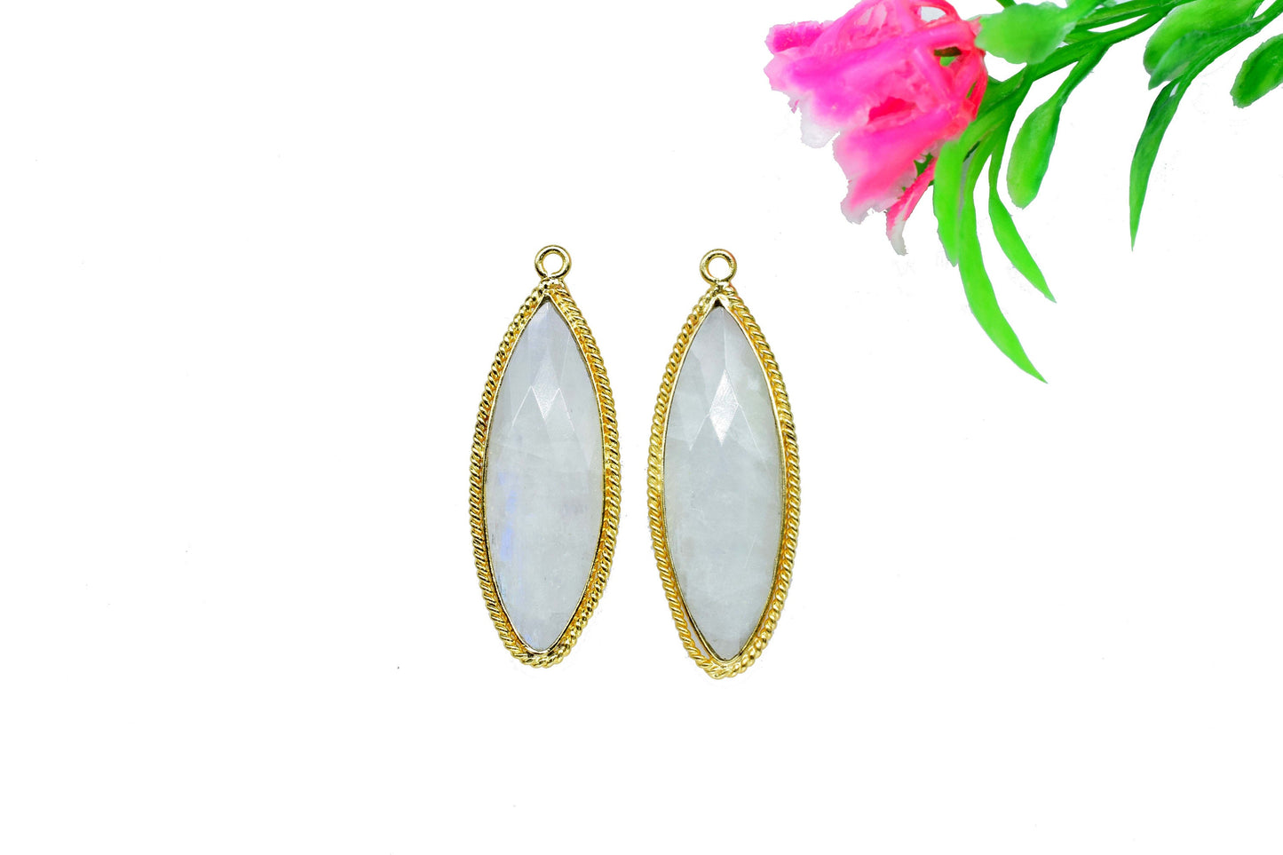 Rainbow Moonstone 10x30mm marquise shape Charms,White Rainbow Gold Plating Single Bail Connectors Jewelry,Moonstone Single bail Pendants