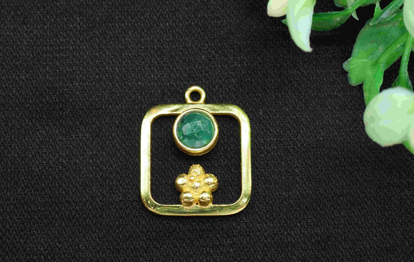 Emerald Gemstone Component , Emerald  Connector Pendant , Gold Plated Connectors , Pendant Jewelry , Earring Component , Women Jewelry