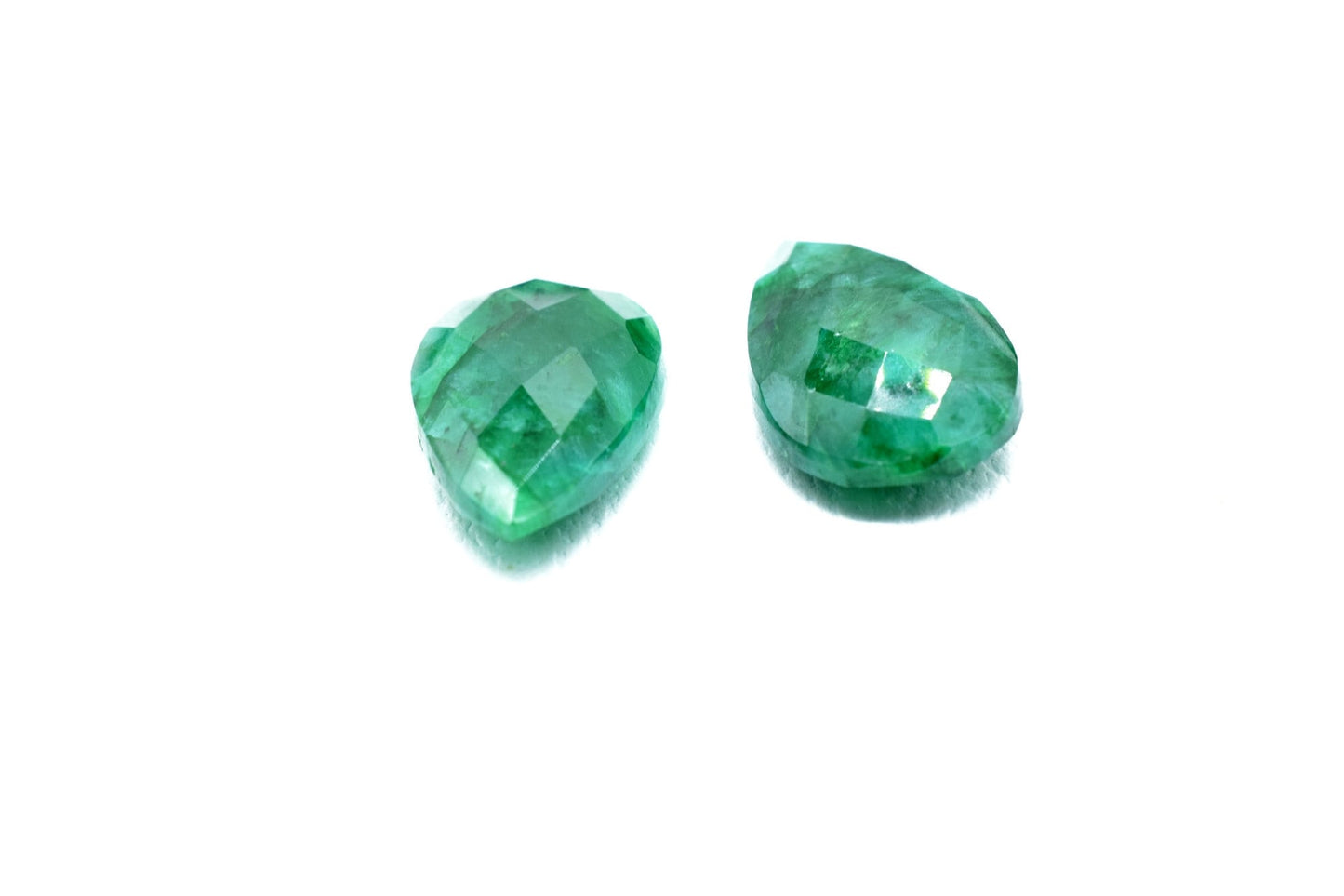Natural Emerald Faceted Pear Shape briolettes,12x20mm Teardrop Beads,Emerald briolettes,Precious Gemstone briolettes,Emerald Pear Beads