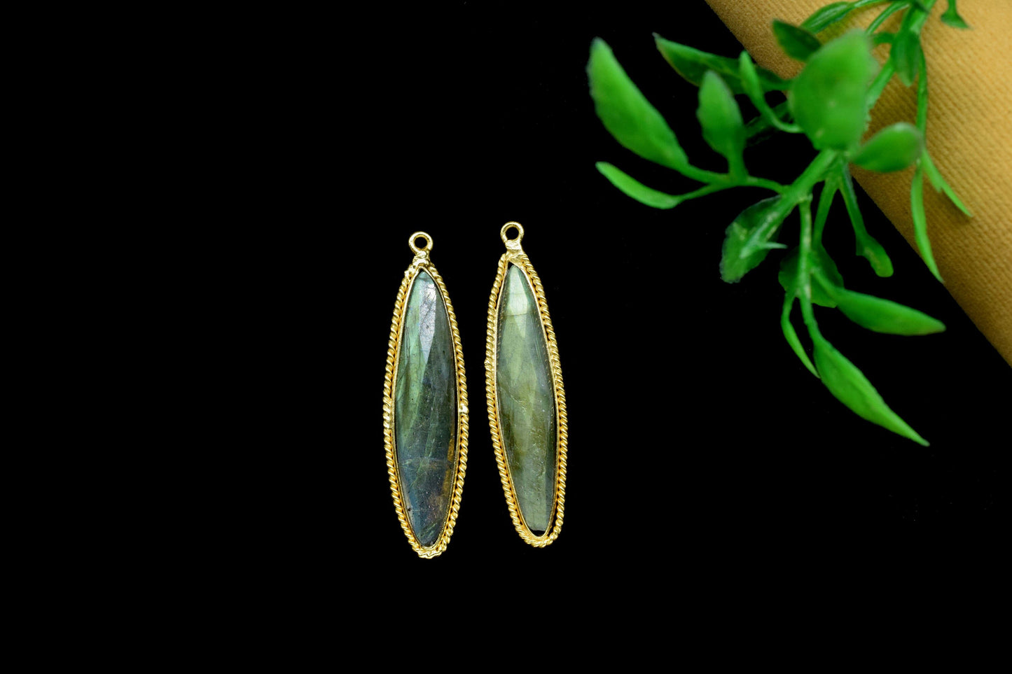 Natural Labradorite Gemstone 7x34mm marquise shape bezel,Labradorite Single Bail Connector,Labradorite Gold plated Pendant,Designer bezel