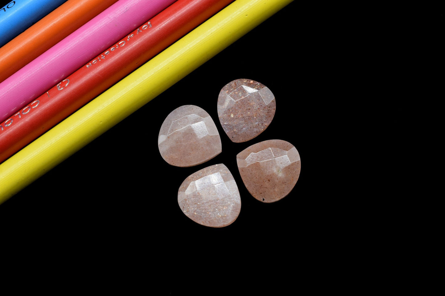 Peach Moonstone Heart 14mm Shape Briolette,Natural Peach Moonstone  faceted Heart  Beads,Beads Strand,Gemstone Beads,loose gemstone beads