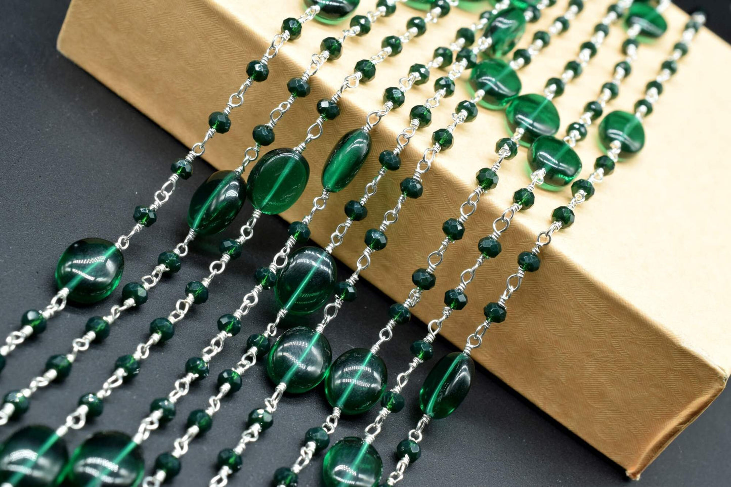 Emerald Smooth Oval Shape Chain,Emerald Silver Wire Plated Rosary Beaded Chain,Chain Per Foot,Gemstone Beads,Emerald Rosary Beaded Chain