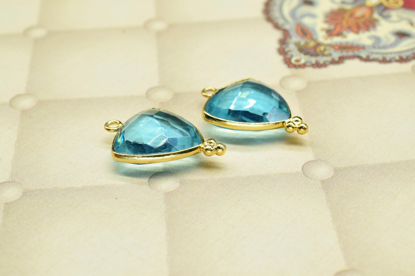 Blue Topaz Charms Pendant,Blue Topaz Gemstone Bezel Jewelry,Topaz Gold Plated Single Bail Connector,Blue Topaz Gemstone Bezel Jewelry,Gift