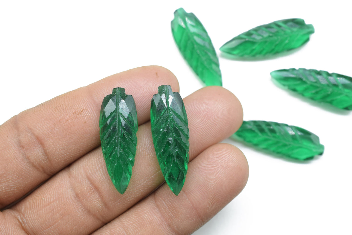 Green Emerald Quartz 10x30mm Pear Shape Faceted carved Briolettes,Emerald Carving Briolettes,Emerald Leaf Shape Carved Briolettes,Emerald
