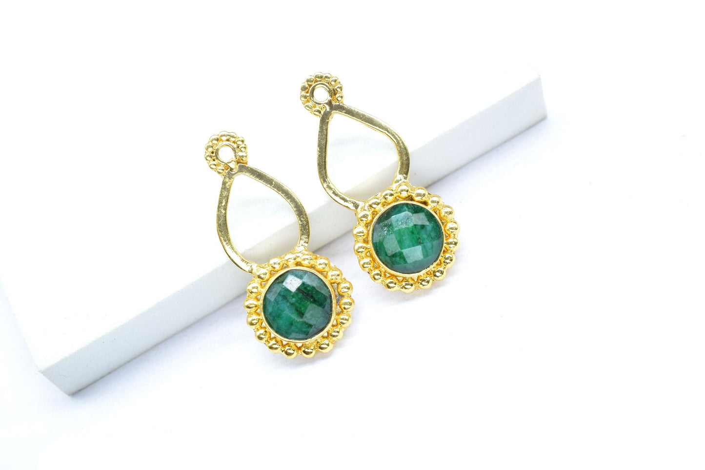 Emerald Designer Pendant/Jewelry making Stone/Emerald Pendant Charm/Handmade Jewelry Component/Emerald Round Shape Stone/Connector/Gift