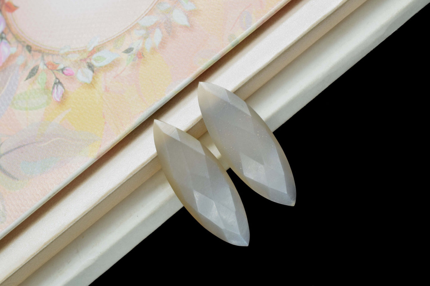 Chocolate Moonstone Briolette, 10x30mm Marquise Drops, Chocolate Moonstone briolettes, Chocolate Moonstone Faceted Marquise Shape Briolettes