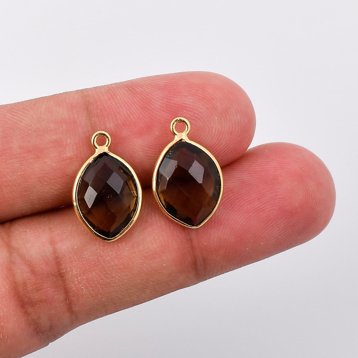 Smoky Quartz 10x13mm Bezel Charm,Smoky Eye Shape Gold Plated bezel,Gold Vermeil Bezel,Smoky jewelry making charm,Smoky Gold-Filled bezels
