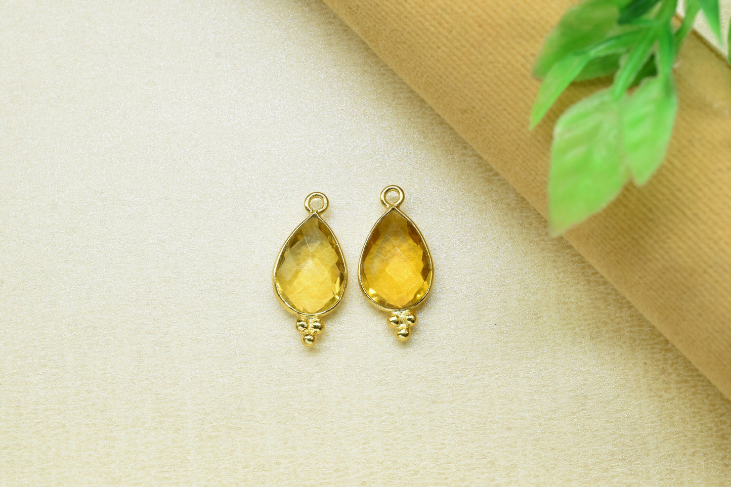 Citrine Faceted 10x14mm Pear shape Pendant,Citrine single bail Gold Plated bezel,Citrine Checker Cut bezel Charms Jewelry,Citrine Charm Gift