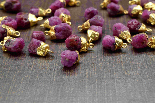 Natural Rough Stone Ruby Pendant,Gemstone Pendant,Rough Gemstone Pendant,July Birthstone,Handmade Pendant Jewelry,Ruby Jewelry,Gift ForWoman