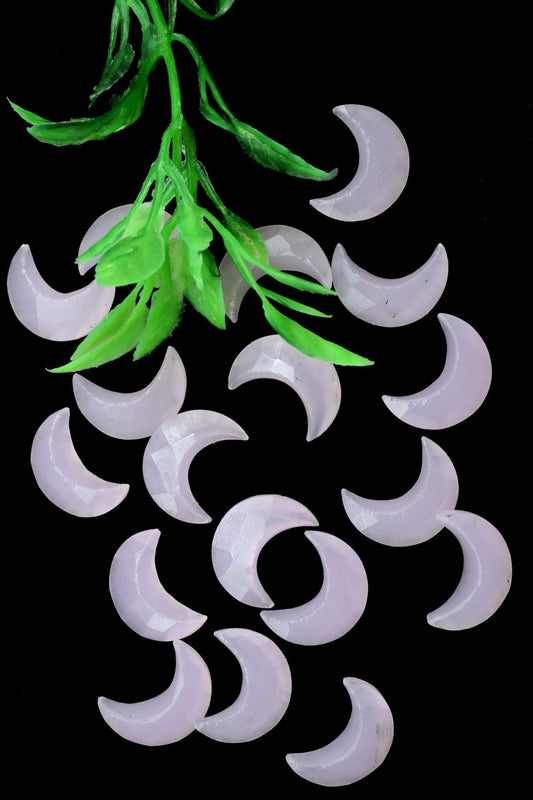 Natural Pink Chalcedony 15mm moon shape briolettes,Gemstone Faceted briolette,Moon Shape jewelry,Moon Shape Briolettes,Gemstone carved Beads