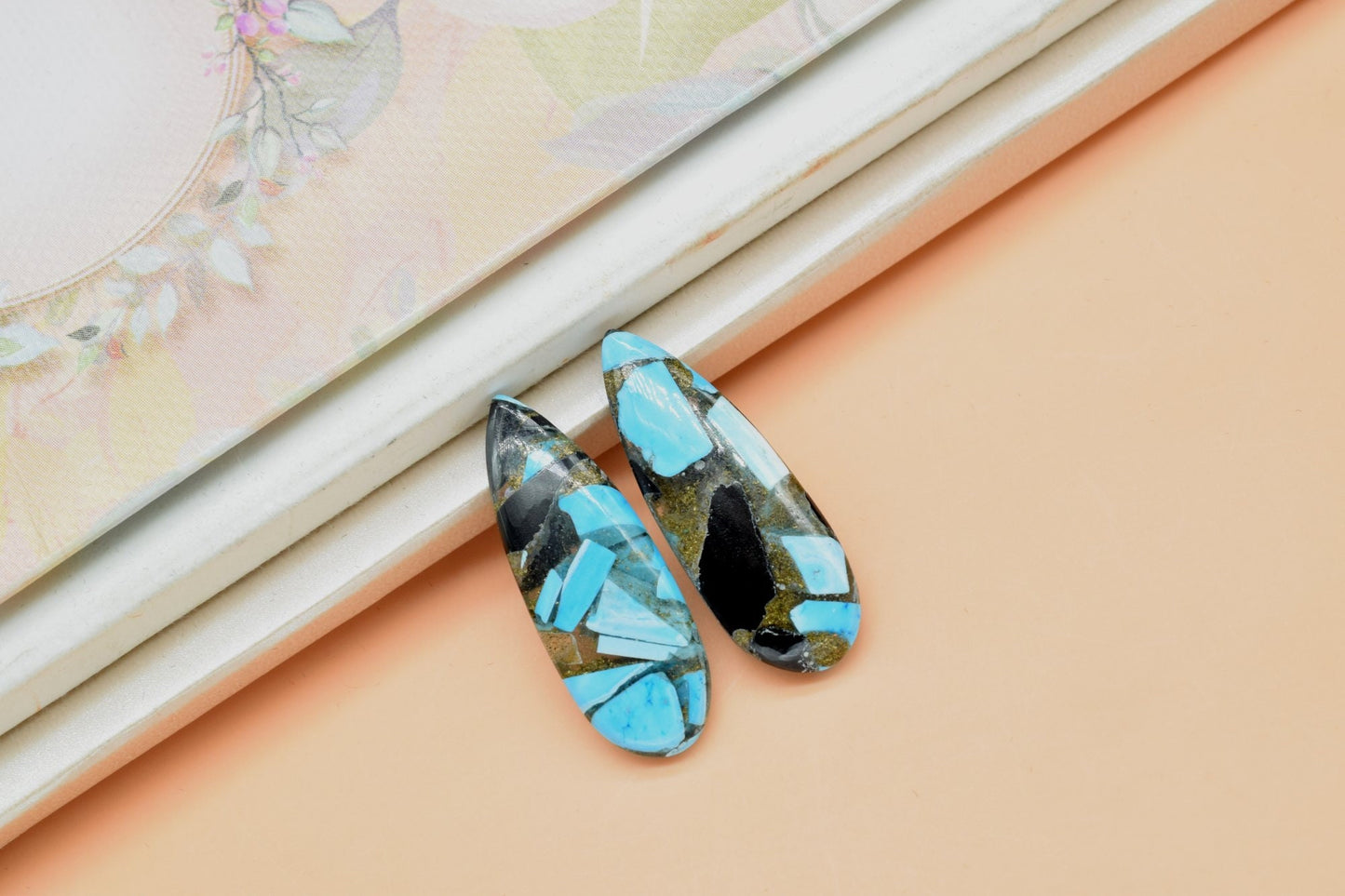 Black Copper Turquoise Beads,Oyster Black Copper Turquoise Briolettes,10x30mm Teardrop Briolettes,Copper Turquoise Briolette,Fancy Turquoise