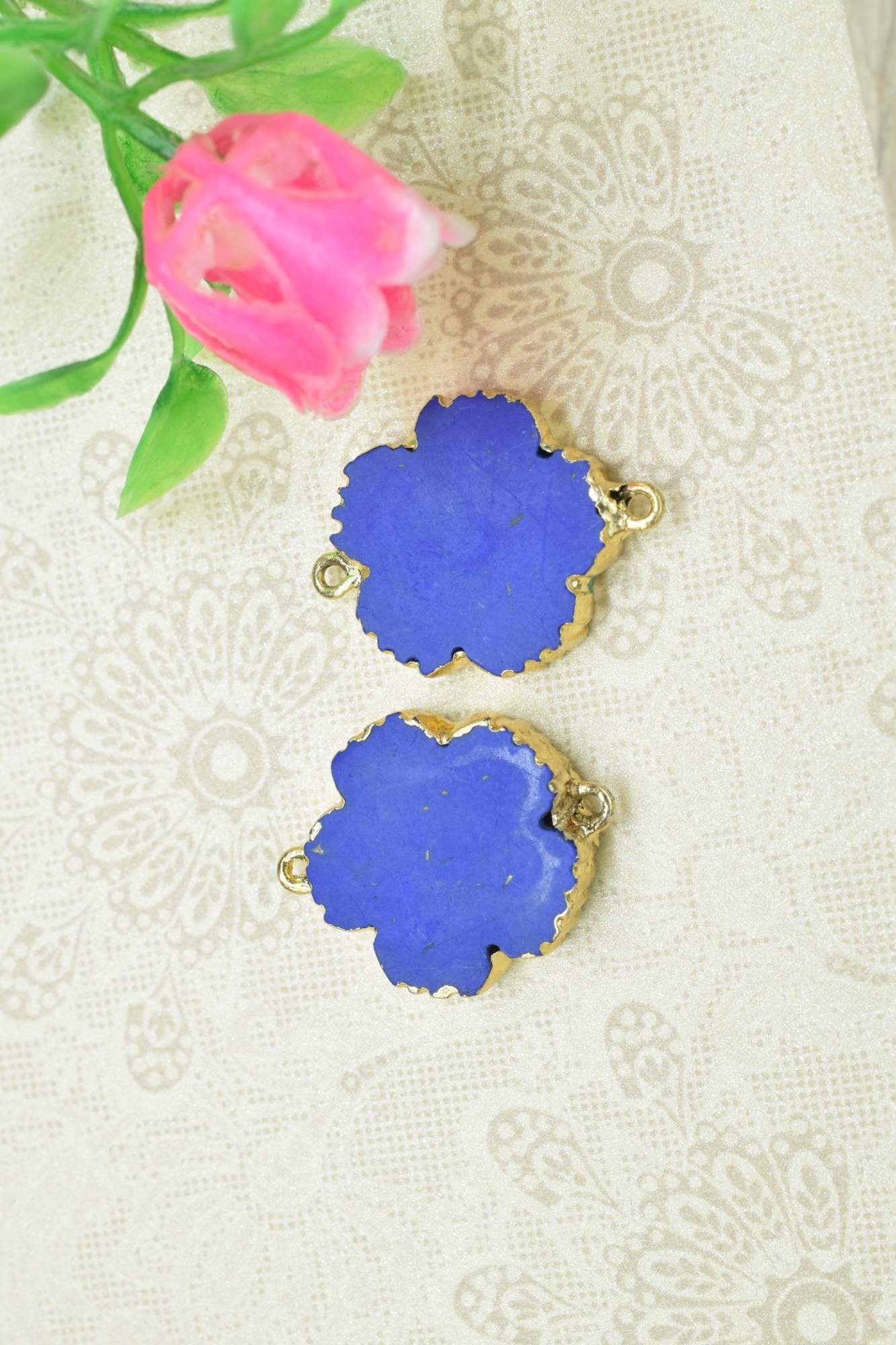Lapis Lazuli Clover Shape Pendants,Handmade Flower charm Pendants,Necklace Connectors,Gemstone Electroplated Charm,Double Bail Connectors