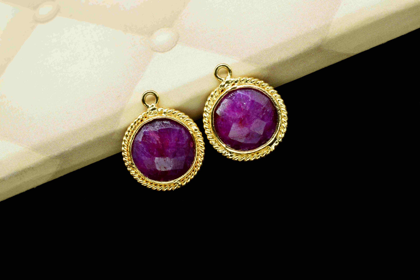 Ruby 10mm Round Shape Single Bail Connectors,Ruby Round Gold Plating Bezels,Ruby Single Loop connector,Ruby jewelry making charm,Ruby Charms
