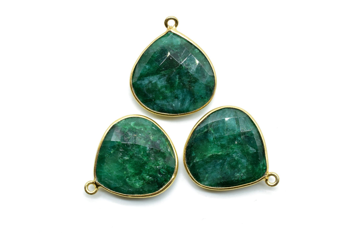 Green Emerald 20mm Heart Shape Charm,Dyed Emerald Faceted Heart Shape Connector,Bezel Heart Shape Connector,Emerald Single Flat Bail links