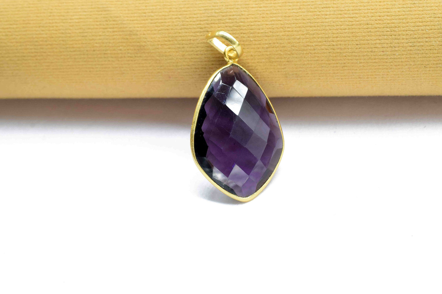 Amethyst 20x30mm Bezel Necklaces,Kite Shape Pendant,Single Bail Connector,Gemstone Bezel Charms,Handmade Bezel Pendant,Amethyst Jewelry,Gift