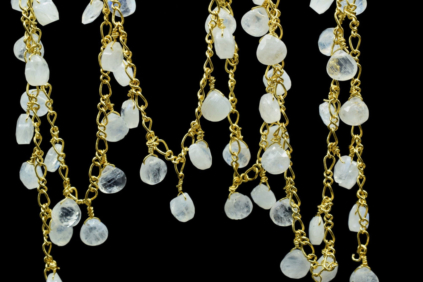 Moonstone 6mm Heart shape briolette chain,Moonstone Heart Shape Rosary Chain,Sold By Foot,Moonstone briolettes beaded chain,Moonstone chain