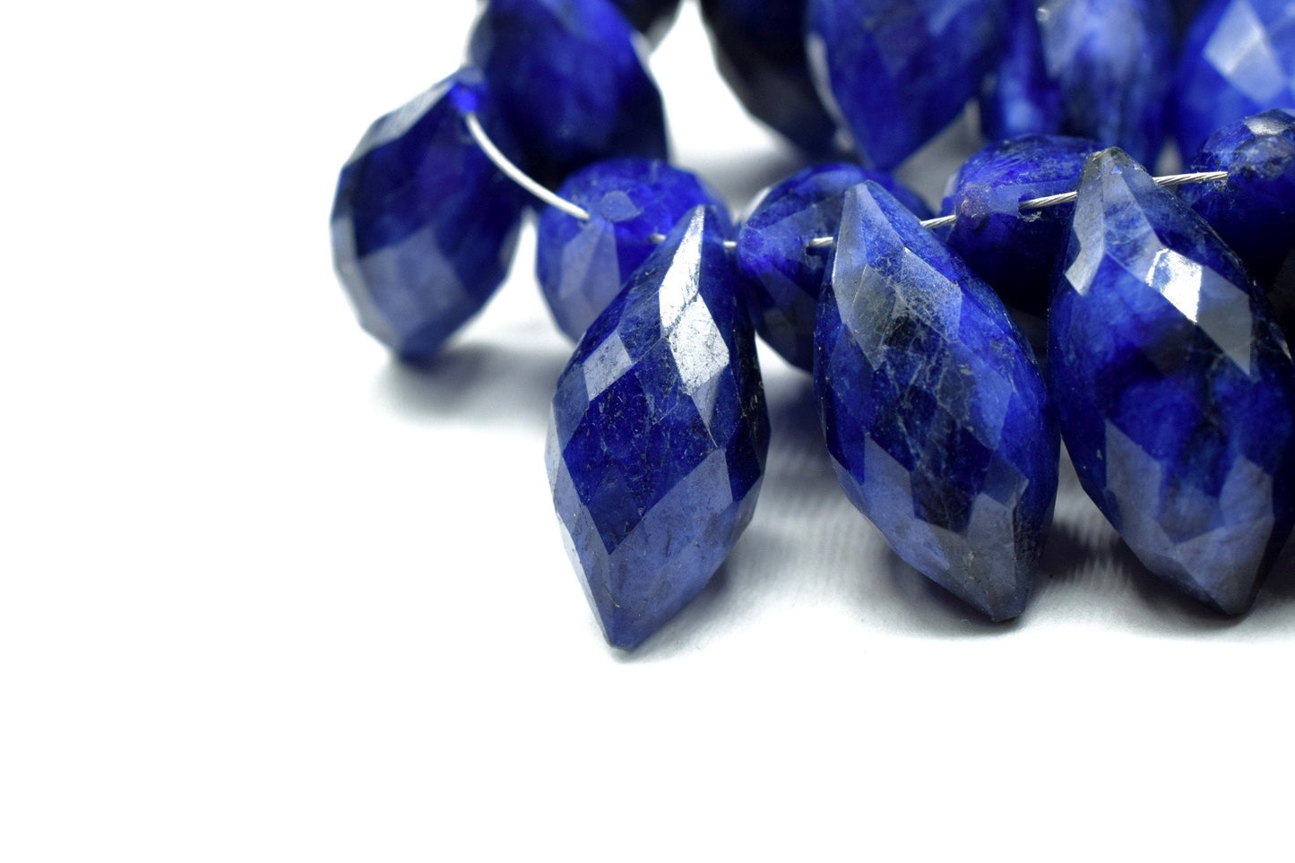 Sapphire 10x20mm dew drop faceted beads,Fancy Cut Dew Drop Foxtail Briolette,Foxtail Briolette,Gemstone Dew Drop Bead,Sapphire drops,jewelry