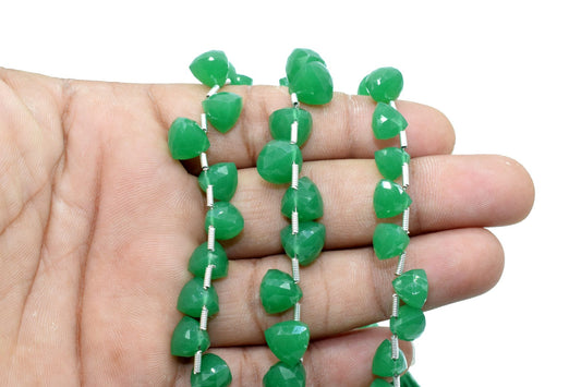 Green Onyx Faceted Trillion beads,Trillions Faceted Briolettes,gemstone Briolettes,Green Onyx Trillion beads,fancy Briolettes beads,gift