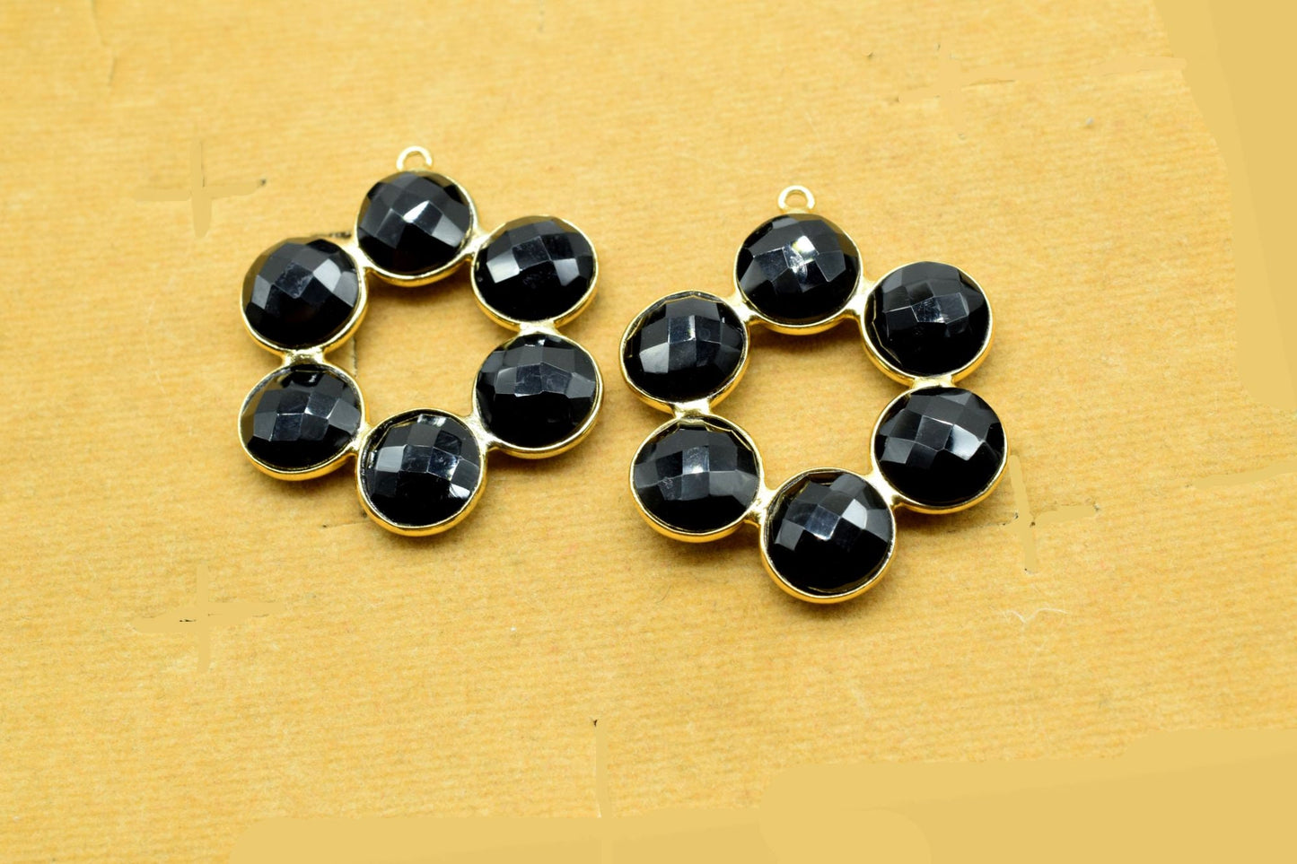 Black Onyx Attached Bezel Connetor,Attached Bezel Earring,Black Onyx Pendant,Black Onyx Earring,Charm Pendant,Jewelry Making Accessories ,