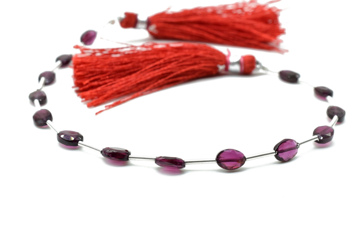 Garnet Oval Shape 6x8mm briolettes,Vertical Top Drilled briolettes,Faceted Oval Briolettes,Good quality Oval Facet Briolettes,Garnet jewel