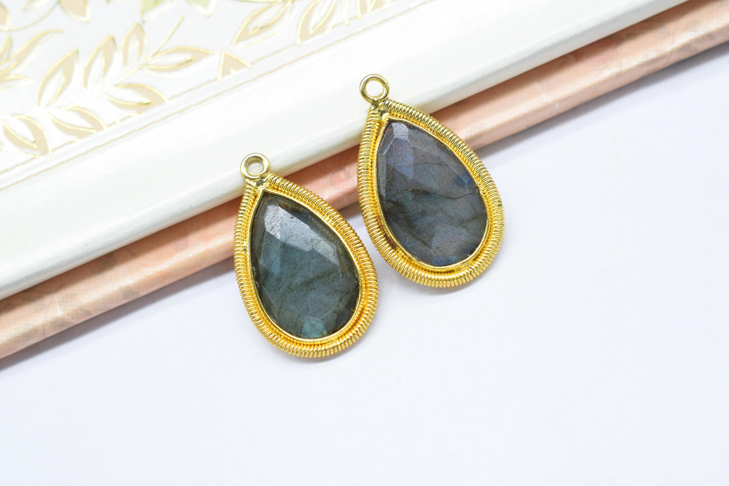 Labradorite 12X20mmmm Bezel Charm,Gemstone Bezels,Boho Pendant Charms,Single Bail Pendant,Handmade Brass Pendant,Bezel Connectors,B'day Gift