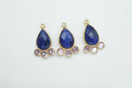Blue Sapphire 10x14mm Pear shape Bezel charm,Sapphire Pendant,Blue Gemstone connector,Sapphire Charm Jewelry,Cubic zirconia Bezel charm,p011