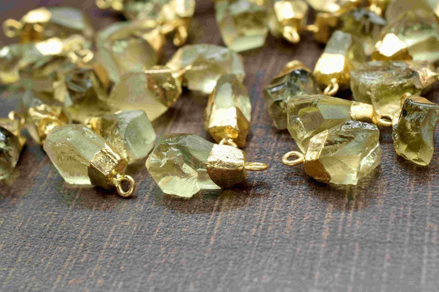 Natural Lemon Quartz Pendants,Yellow Gemstone Gold Plated Pendant,Raw Lemon Quartz necklace,Loose Rough Stone Pendant,Lemon Quartz Raw Stone