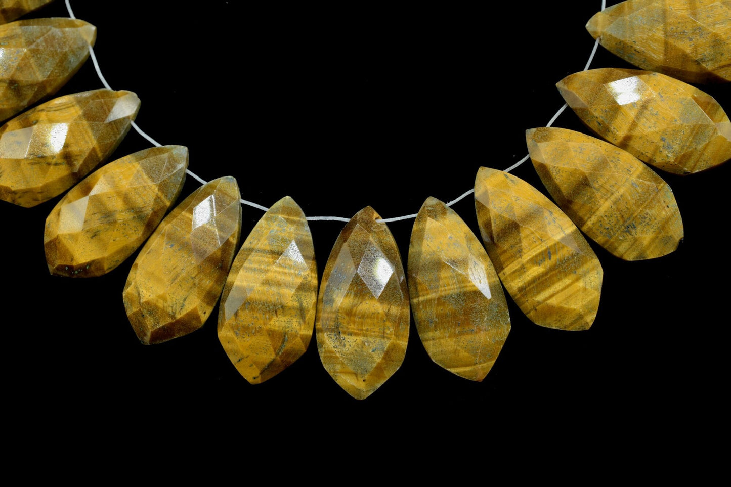 Tiger Eye 10x20mm Pear Shape Briolettes ,10x20mm Tie Shape beads,Jewelry Making Supply,jewelry Findings item,citrine Briolette,Tiger EyeBead