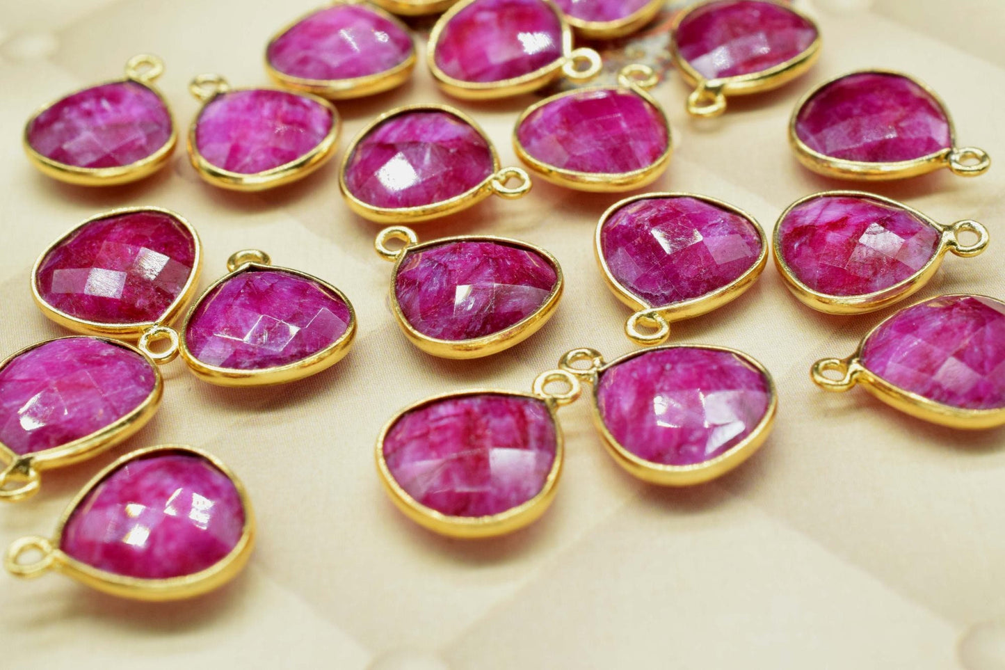 Genuine Ruby Connector,Single bail Connector,Jewelry making Connector,Bezel link Connector,12mm heart shape Connector,red gemstone Connector