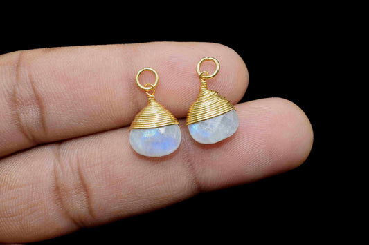 Moonstone Faceted Wire Wrapped Connectors,10mm Heart Gemstone Pendant,loop Connector,Wire Wrapped Necklace,Rainbow Moonstone Jewelry making