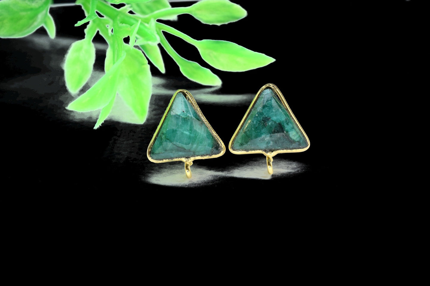 Natural Emerald 11mm Trillion Shape Connector Post Stud,Single Loop Gemstone Earring Connector,Emerald Earring connector,Emerald Studs