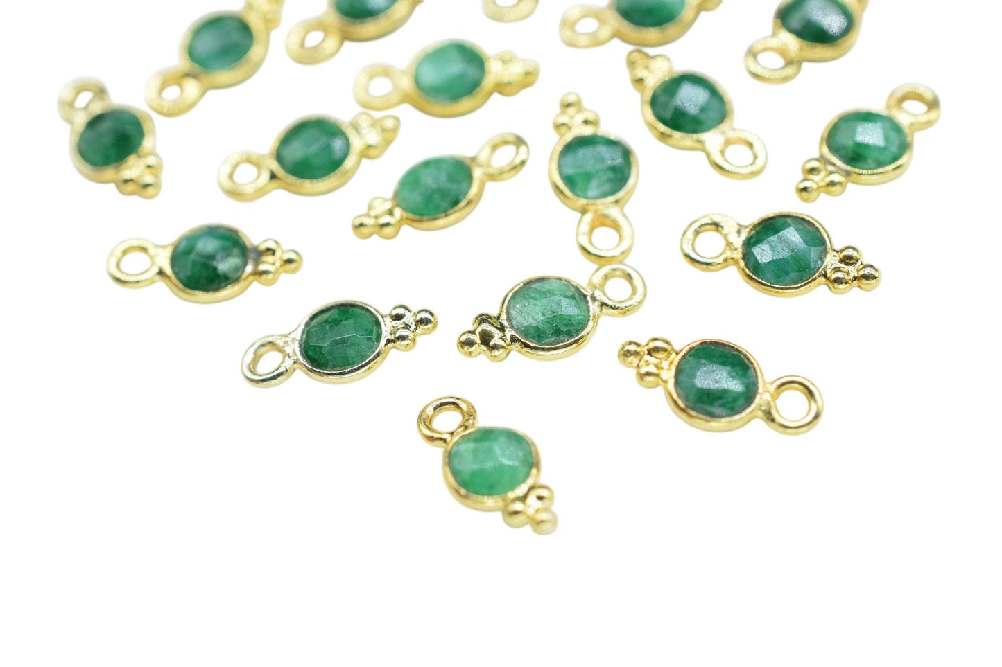 Natural Emerald Charms Connector/Handmade Jewelry/Gold Plated Connector/Tiny Pendant/Emerald Pendant/Round Shape Connector/Gemstone Charms