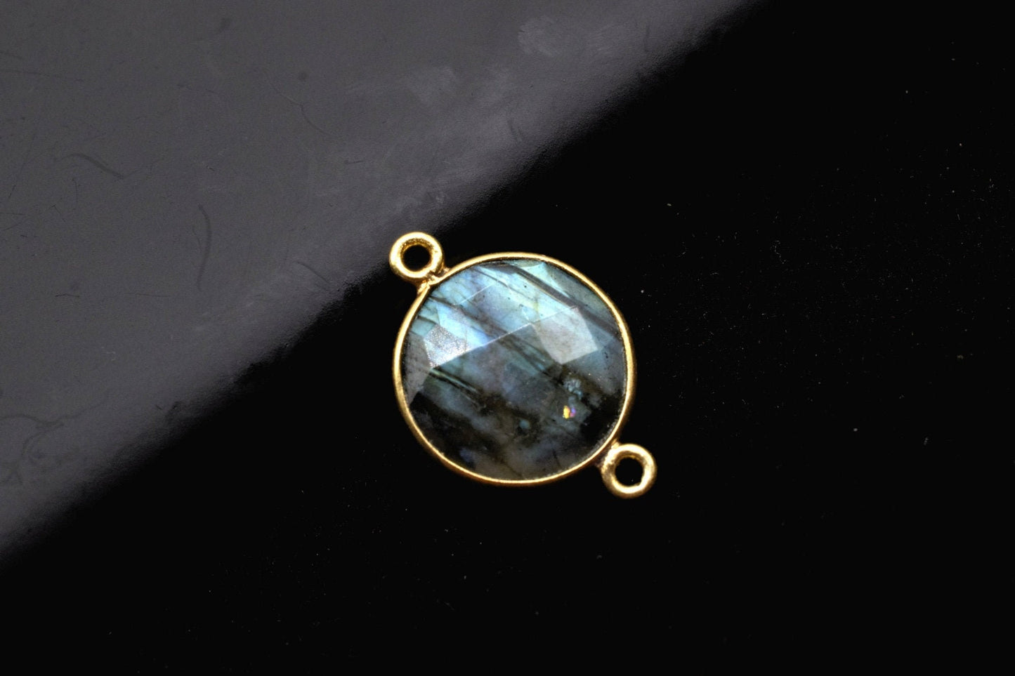Labradorite 14mm Round double bail connectors,Labradorite Pendant,Faceted Labradorite bezel link,Gemstone Charm,Gemstone Pendant,Round charm