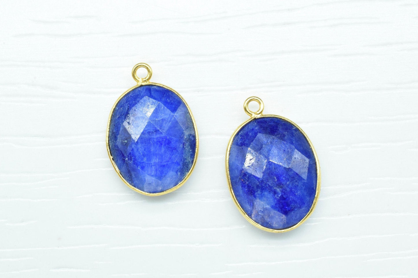 Blue Sapphire Component Pendant Charm,Station Bezel Link,Sapphire Earring,Necklace Connector jewelry,tation Bezel Link,Gemstone single bail