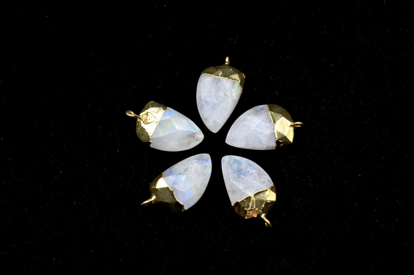 Moonstone 10x15mm Horn shape Single bail Connector,Bezel links Connector,jewelry making Connector,Single Loop Connector,White rainbow charms