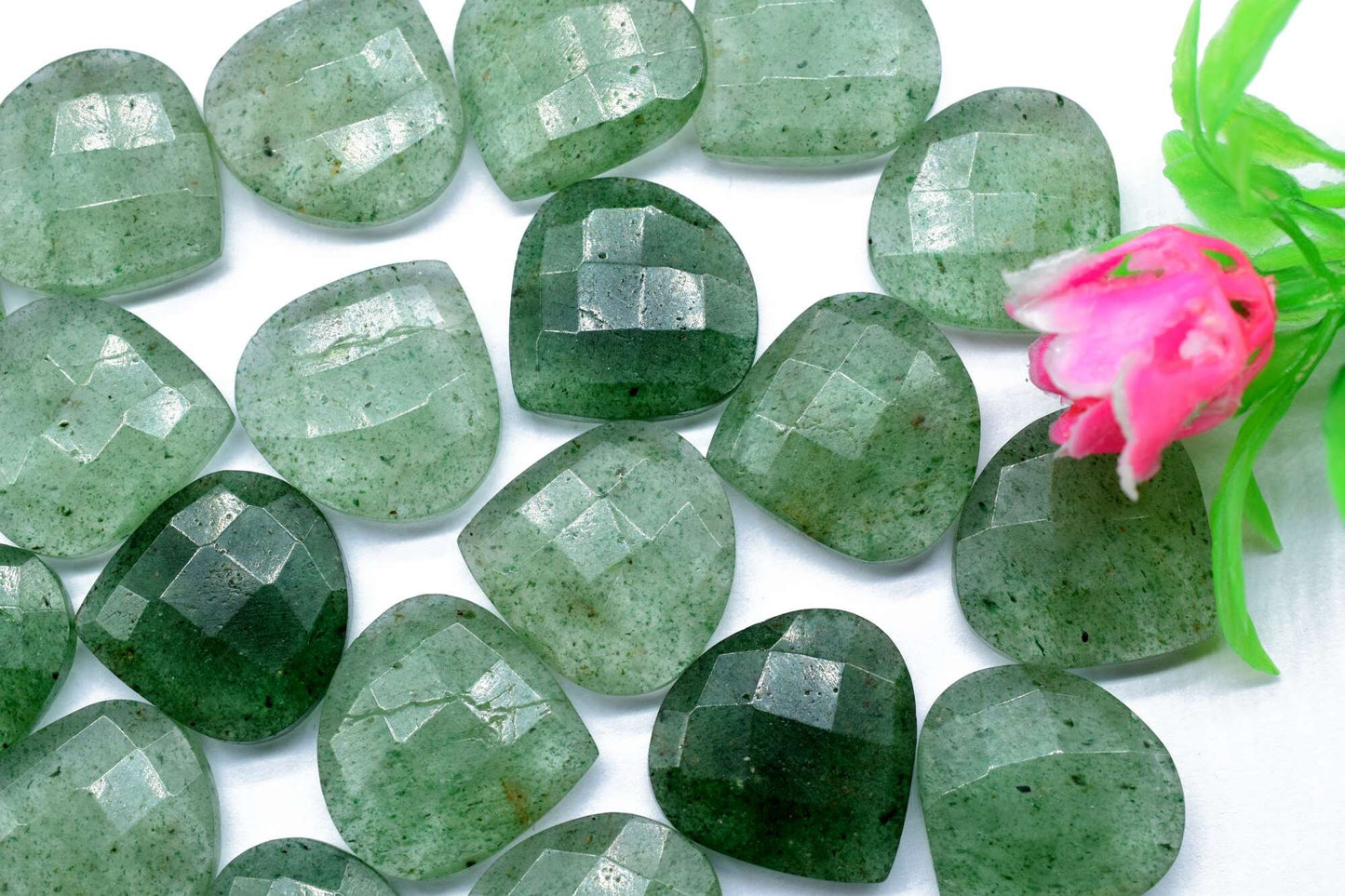 Green Strwaberry 20mm Faceted Heart Shape Briolettes,Green Strwaberry Briolettes,Heart Shape Briolettes,Jewelry,Green Strwaberry gemstones