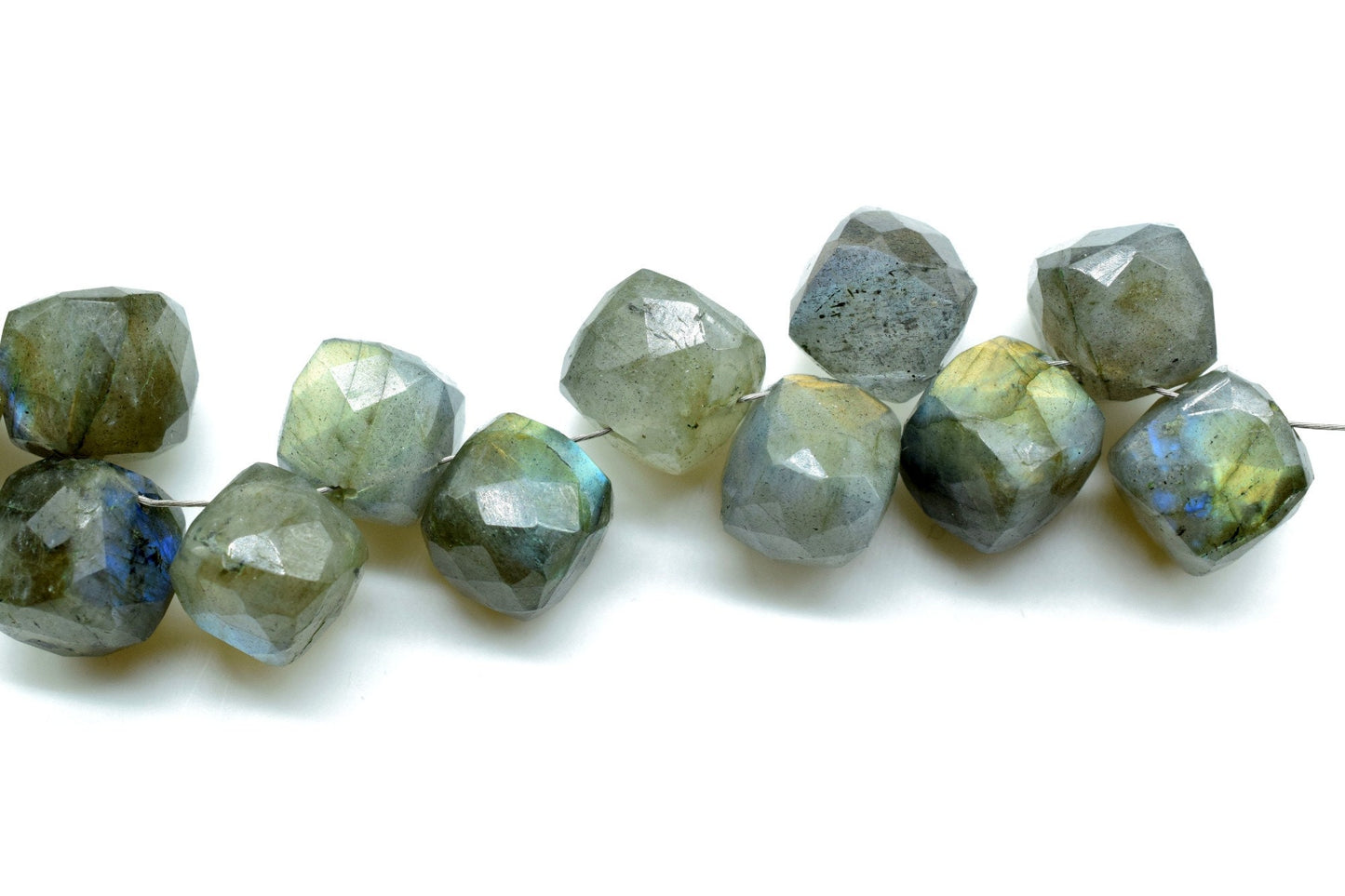 Labradorite Faceted Cube Dice Square Beads,Labradorite 3D Faceted Cubes,Labradorite Box Shape Beads,Labradorite Briolettes,8-9mm Cube Beads