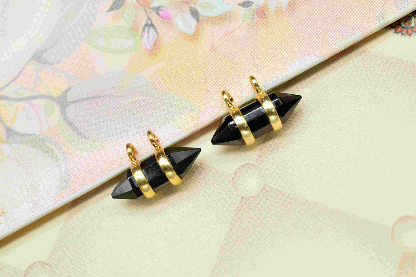 Natural Black Onyx Double Point Pendant Gold Necklace,Black Onyx 5x15mm Point Shape Pendant,Onyx Necklace, Gemstone Point, Onyx Pendant,Gift