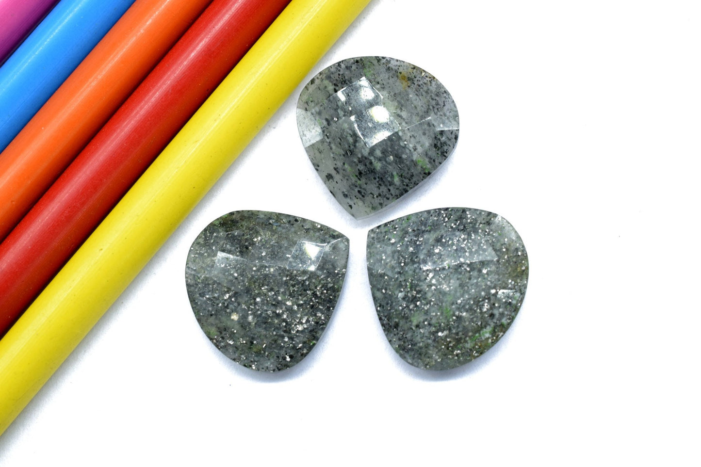 Black Sunstone 20mm Faceted Heart Shape Briolette,Black Sunstone Faceted Briolette,Gemstone Briolette,Sunstone Heart Shape Briolette Jewelry