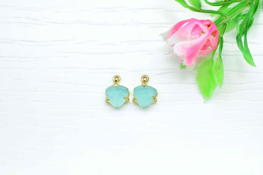 Aqua Chalcedony 8mm Triangle Shape Single bail connector,Aqua Quartz Handmade Gemstone Bezel,Green jewelry making,Prong Set Bezel Pendant