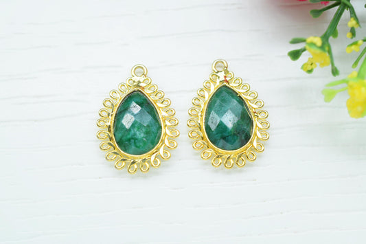 Emerald 10x14mm Teardrop Charms,Gemstone Teardrop Bezel,Handmade Pendant connector,Single Bail Pendant,Emerald Bezel Charms,Necklace Pendant