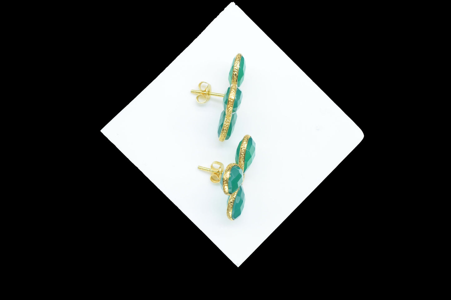 Green Onyx Gemstone Earring Connector/Gold Plated Jewelry/Green Onyx Jewelry/Bezel Component/Jewelry making Stone/Amethyst Pear Shape Stone