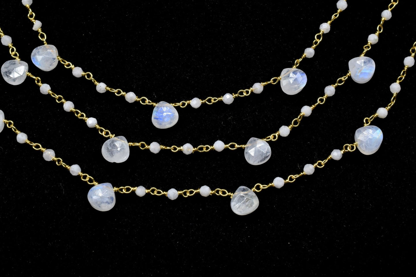 Moonstone 2mm Beaded Heart shape rosary Chain,Moonstone Heart Shape Rosary Chain,Sold By Foot,Moonstone briolettes beaded chain,Moonstone