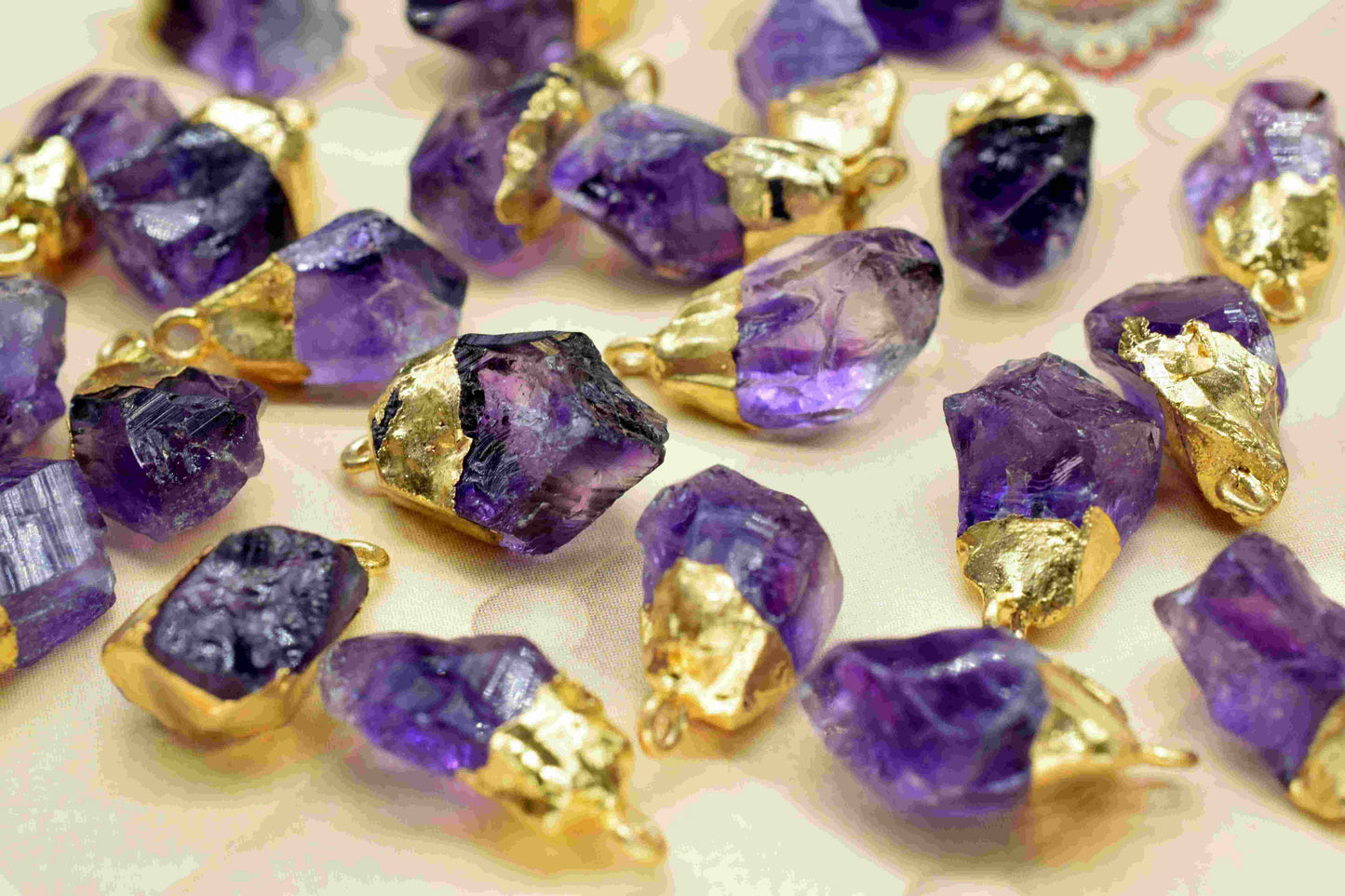 Amethyst Rough Stone Pendant Jewelry,Gold Plating Natural Druzy Amethyst Rough Stone Pendant, Amethyst Gemstone Pendant Birthstone Necklace