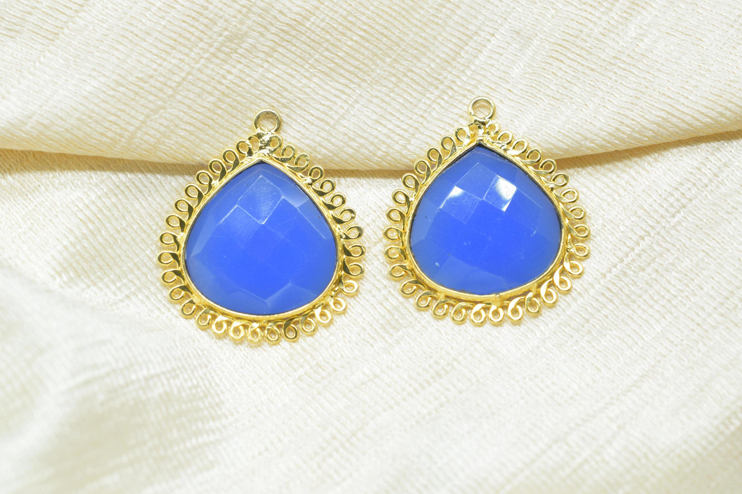 Blue Chalcedony 20mm Heart Bezel Charms,Gemstone Brass Component,Single Bail Pendant,Handmade Jewellery Connectors,Wholesale Jewelry,Gift