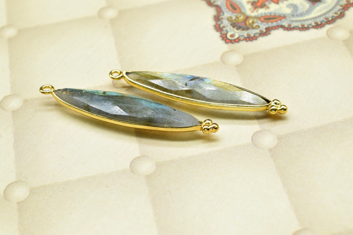 Labradorite 7x34mm marquise Shape Connector Pendant,Labradorite Gold Plating Connector,Labradorite Gemstone Faceted Single bail charm,Gift