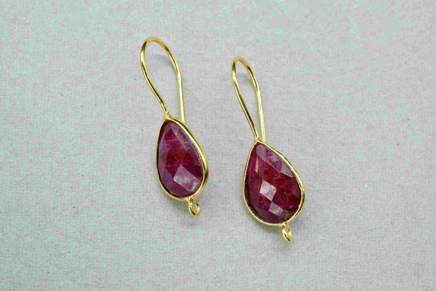 Ruby 9x13mm Teardrop Shape Earring,Gemstone Ruby Component Jewellery,Finding Connector,Ruby Gemstone Bezels Charms,Component Jewellery,Gift