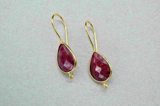 Ruby 9x13mm Teardrop Shape Earring,Gemstone Ruby Component Jewellery,Finding Connector,Ruby Gemstone Bezels Charms,Component Jewellery,Gift