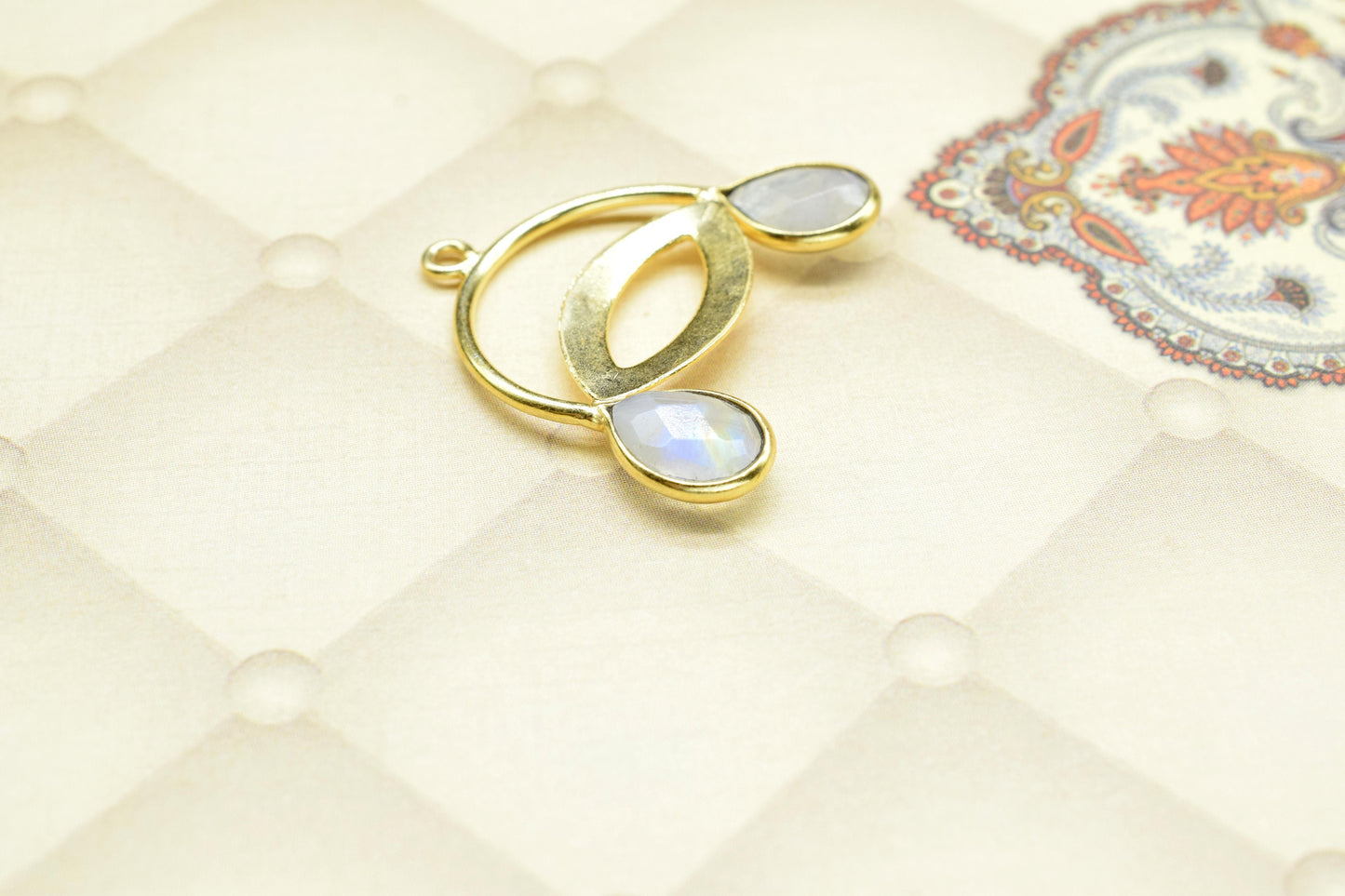 Moonstone Teardrop Pendant/Dua Stone Charms/Moonstone Faceted Cut Gemstone/Jewellery Essentials/Handmade Items/Charms & Pendants/Single Bail