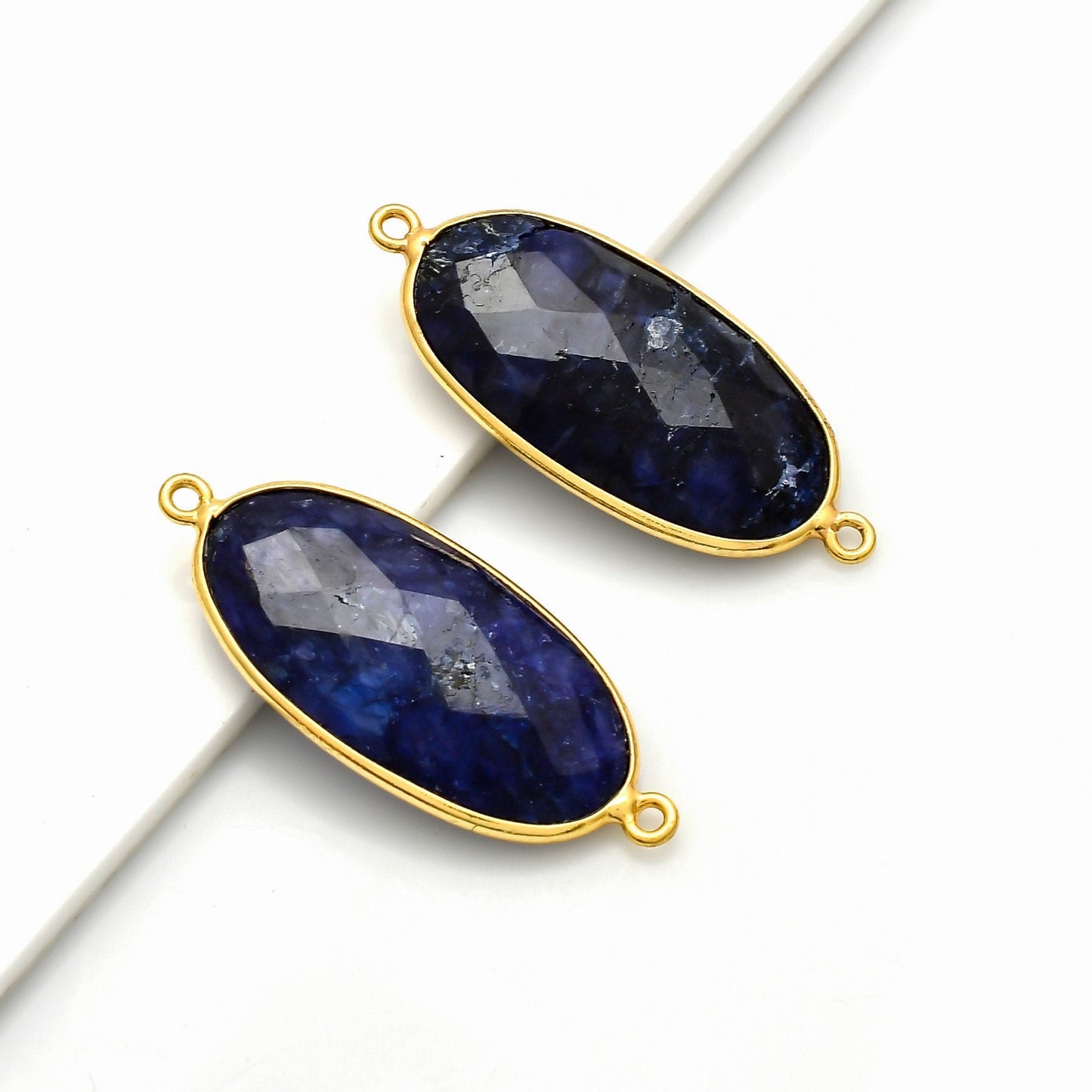 Blue sapphire 14x28mm Long oval Shape bezel,Gold Plated bezel,sapphire Bezel Charm,Gold Vermeil Bezel,jewelry making charm,Gold-Filled bezel